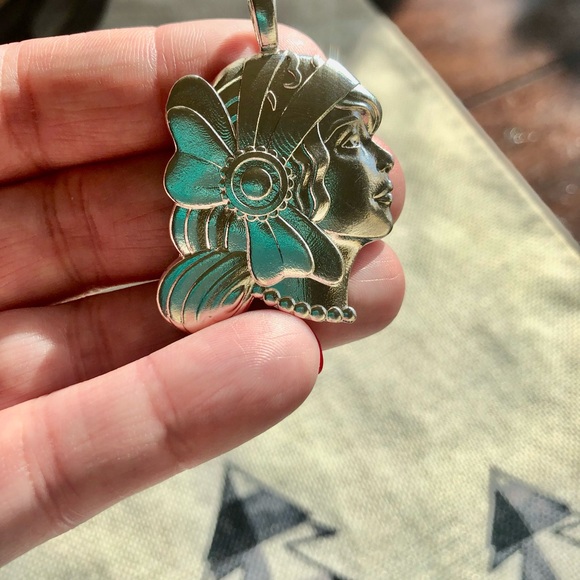 Large Girl Pendant Sterling Silver 925 Gift Box statement piece - Picture 9 of 14